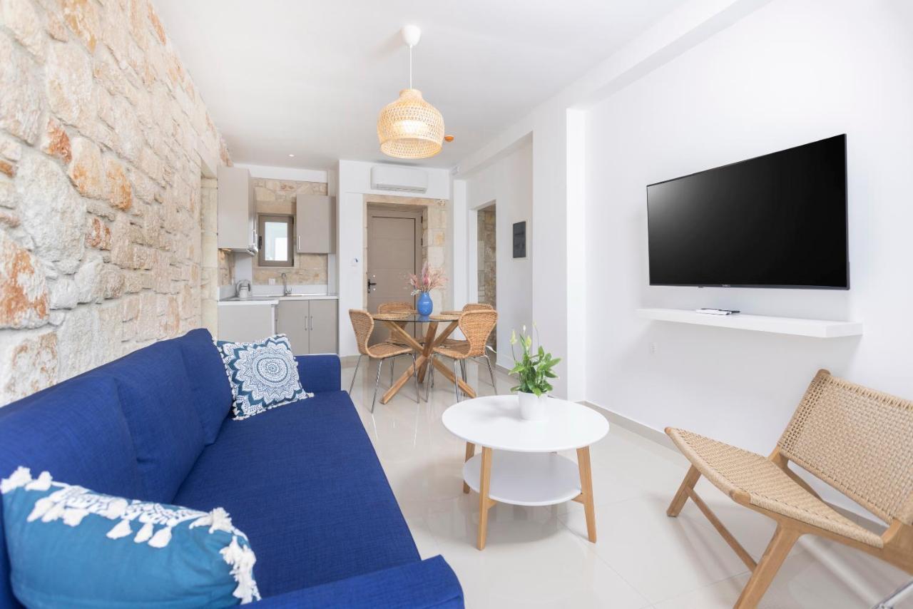 Anna Mare Luxury Apartments Afytos Buitenkant foto