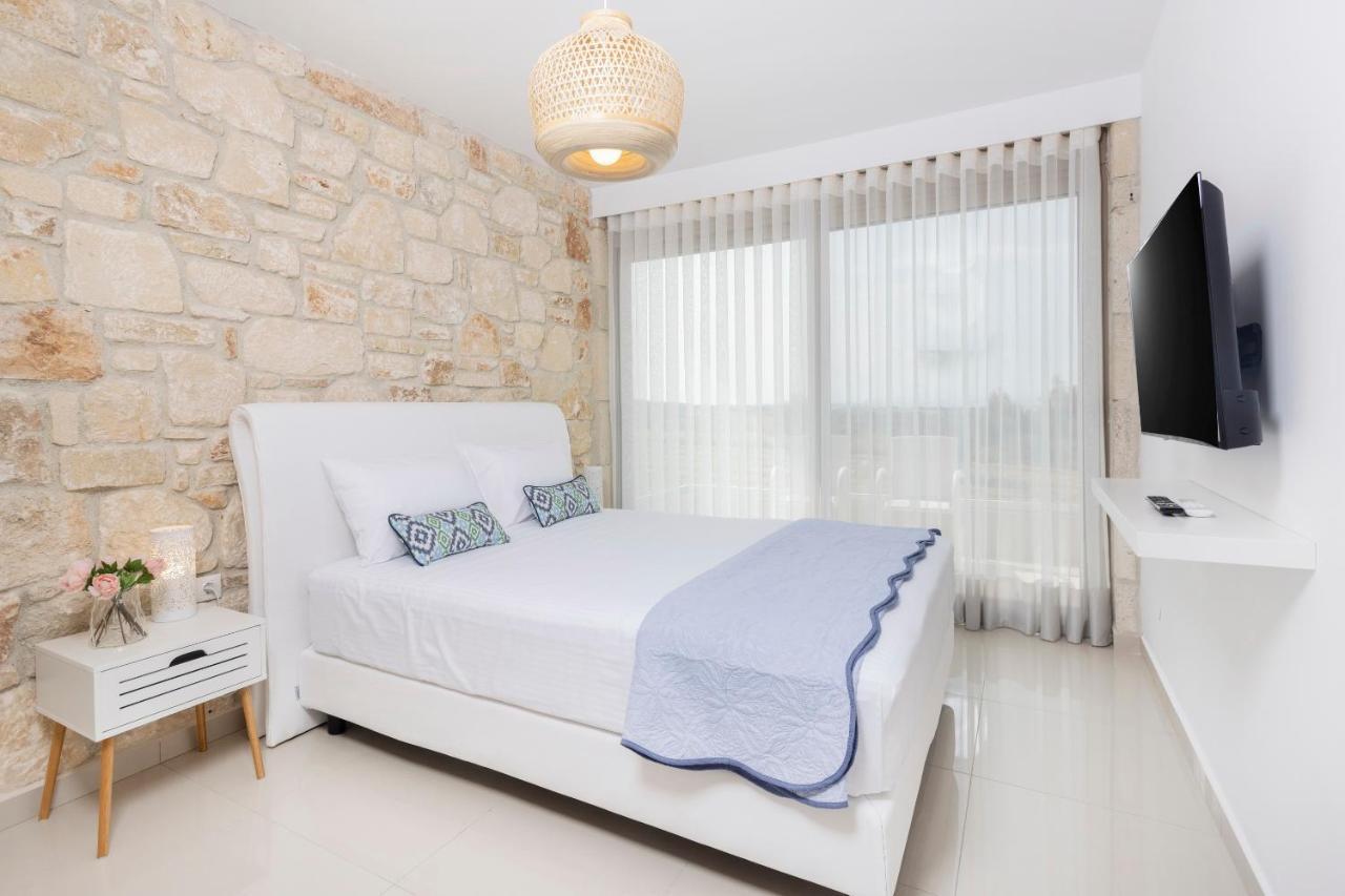 Anna Mare Luxury Apartments Afytos Buitenkant foto
