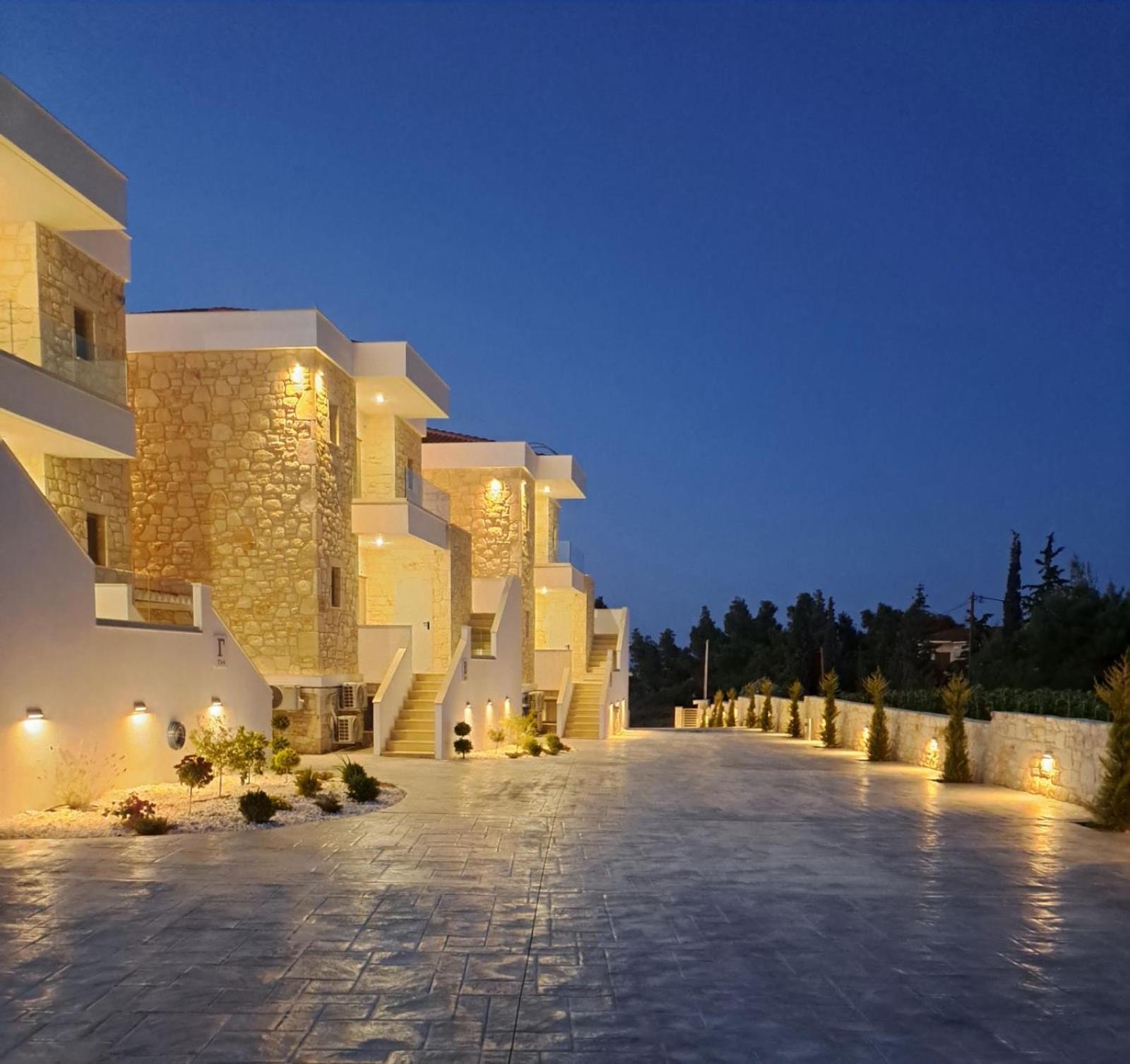 Anna Mare Luxury Apartments Afytos Buitenkant foto